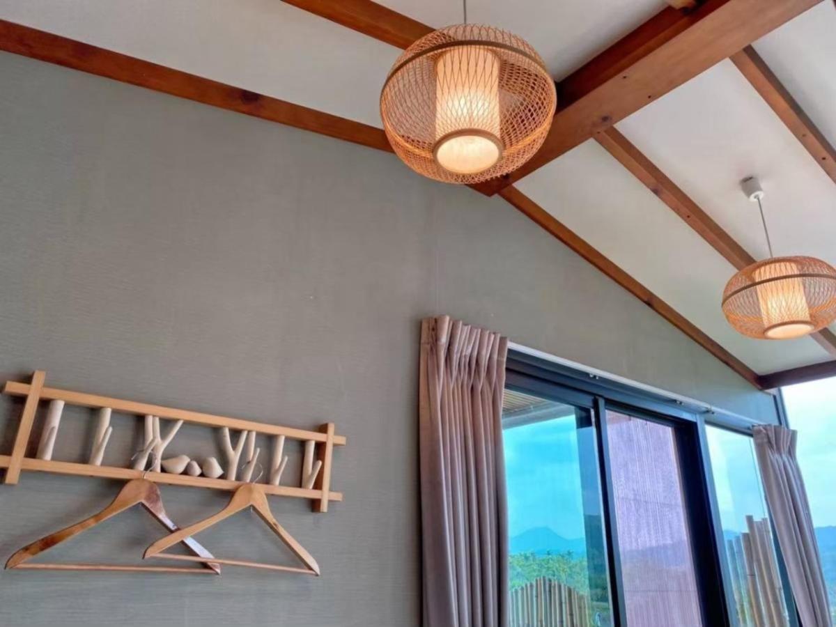 Roaming Cloud Sun Moon Lake B&B Yuchi Esterno foto