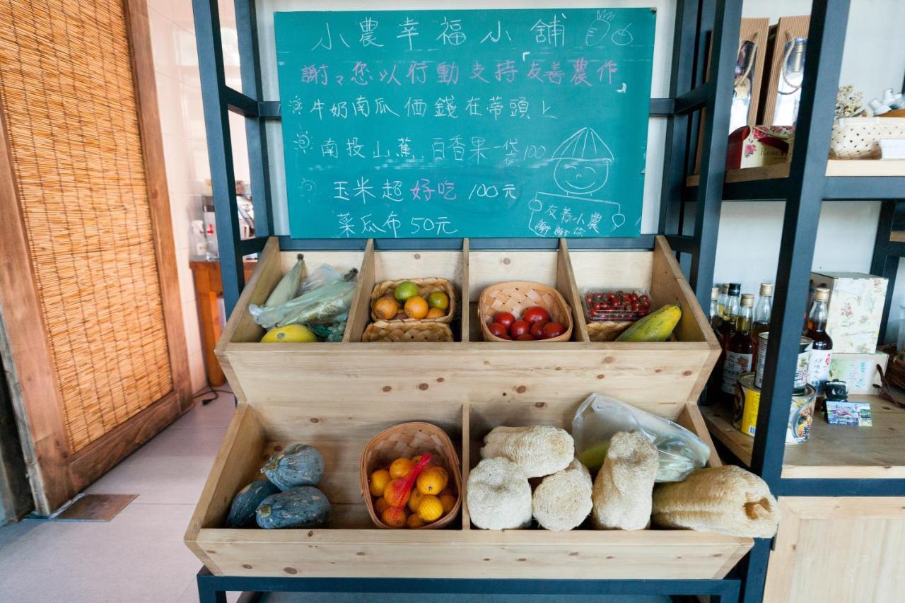 Roaming Cloud Sun Moon Lake B&B Yuchi Esterno foto